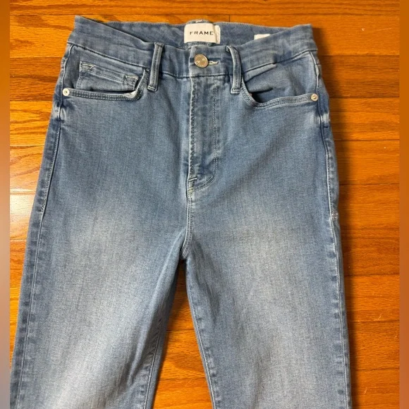 Frame Le Super High Mini Boot Slit-Hem Jeans In Danbury 26 - Picture 3 of 12
